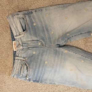 Daisey Driftwood ripped 👖 jeans